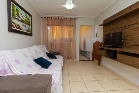 Casa à venda com 160m², 6 quartos e 2 vagasCasa 2: Sala