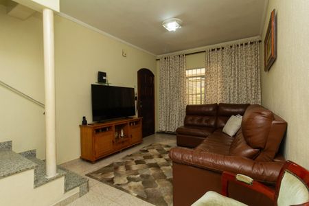 Casa à venda com 160m², 6 quartos e 2 vagasCasa 1: Sala