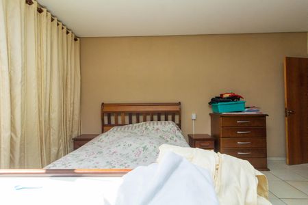 Casa à venda com 160m², 6 quartos e 2 vagasCasa 2: Quarto 3