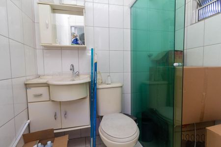 Casa à venda com 160m², 6 quartos e 2 vagasCasa 1: Banheiro Social 1