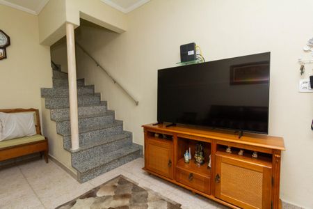 Casa à venda com 160m², 6 quartos e 2 vagasCasa 1: Sala