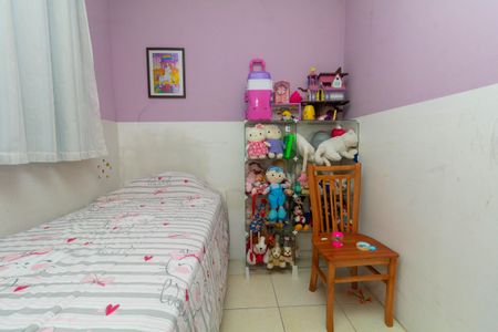 Casa à venda com 160m², 6 quartos e 2 vagasCasa 2: Quarto 2