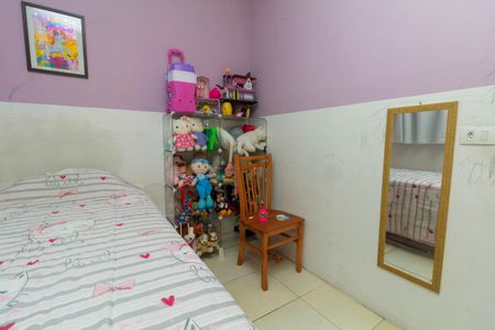 Casa à venda com 160m², 6 quartos e 2 vagasCasa 2: Quarto 2