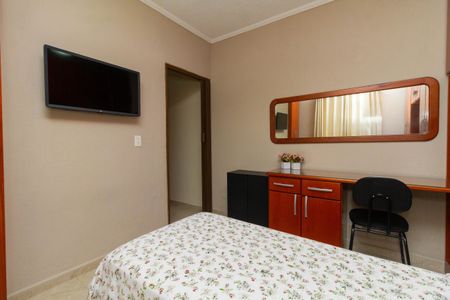 Casa à venda com 160m², 6 quartos e 2 vagasCasa 1: Quarto 3