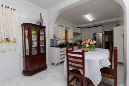 Casa à venda com 160m², 6 quartos e 2 vagasCasa 1: Cozinha