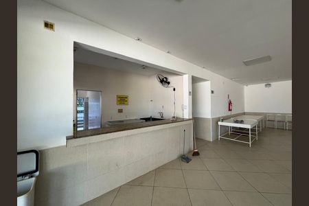 Apartamento para alugar com 50m², 2 quartos e 1 vagaÁrea comum - Salão de festas
