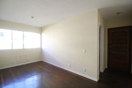Apartamento para alugar com 50m², 2 quartos e 1 vagaSala
