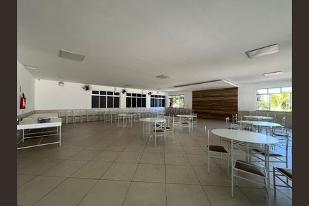 Apartamento para alugar com 50m², 2 quartos e 1 vagaÁrea comum - Salão de festas