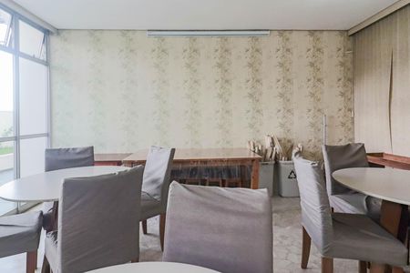 Apartamento para alugar com 78m², 3 quartos e 1 vaga Apartamento para alugar com 78m², 3 quartos e 1 vagaÁrea comum - Salão de festas