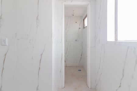 Apartamento para alugar com 78m², 3 quartos e 1 vaga Apartamento para alugar com 78m², 3 quartos e 1 vagaCozinha e Área de Serviço