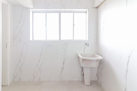 Apartamento para alugar com 78m², 3 quartos e 1 vaga Apartamento para alugar com 78m², 3 quartos e 1 vagaCozinha e Área de Serviço