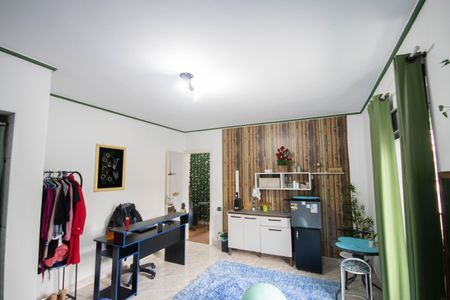 Casa para alugar com 154m², 4 quartos e 4 vagas Casa para alugar com 154m², 4 quartos e 4 vagasSuíte 1