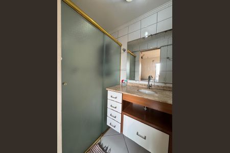 Apartamento à venda com 126m², 3 quartos e 3 vagasBanheiro da Suíte