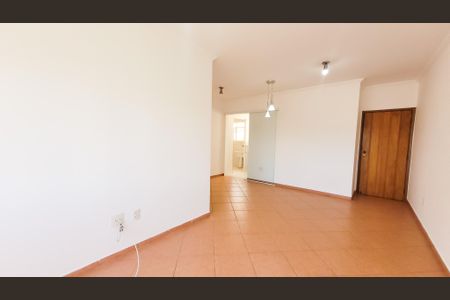 Apartamento para alugar com 85m², 3 quartos e 2 vagasSala