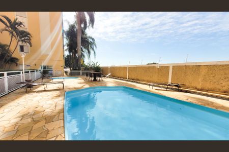 Apartamento para alugar com 85m², 3 quartos e 2 vagasÁrea comum - Piscina