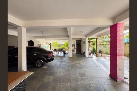 Casa à venda com 1200m², 5 quartos e 10 vagas