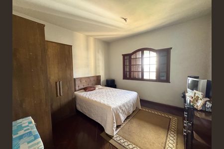 Casa à venda com 1200m², 5 quartos e 10 vagas