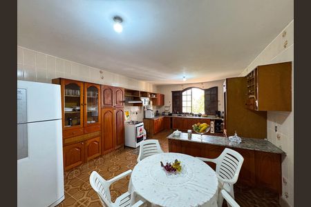 Casa à venda com 1200m², 5 quartos e 10 vagas