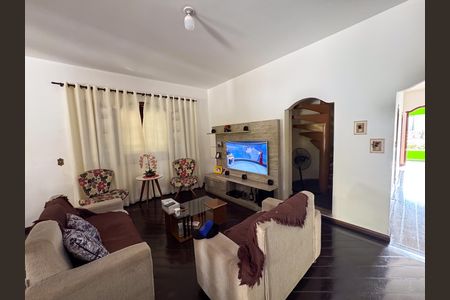 Casa à venda com 1200m², 5 quartos e 10 vagas