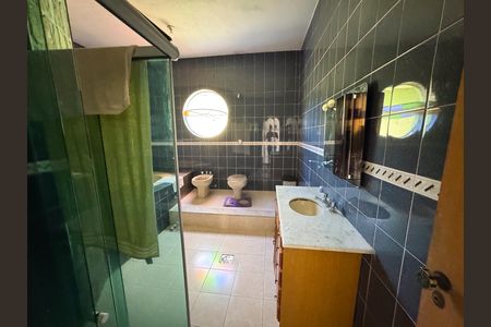 Casa à venda com 1200m², 5 quartos e 10 vagas