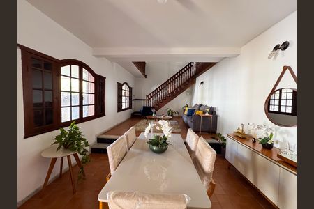 Casa à venda com 1200m², 5 quartos e 10 vagas