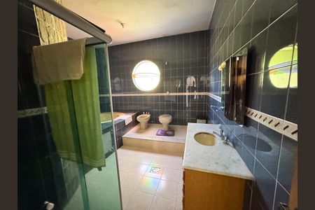 Casa à venda com 1200m², 5 quartos e 10 vagas