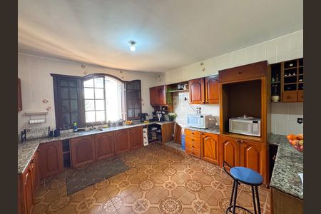 Casa à venda com 1200m², 5 quartos e 10 vagas
