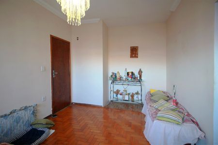 Casa à venda com 508m², 4 quartos e 2 vagasSuite 