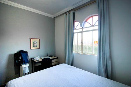 Casa à venda com 508m², 4 quartos e 2 vagasQuarto 7