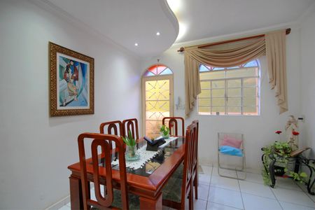 Casa à venda com 508m², 4 quartos e 2 vagasSala de Jantar 3