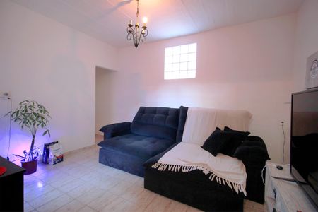 Casa à venda com 508m², 4 quartos e 2 vagasSala 1