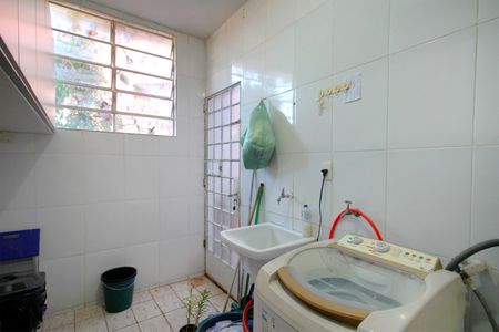 Casa à venda com 508m², 4 quartos e 2 vagasÁrea de Serviço 1