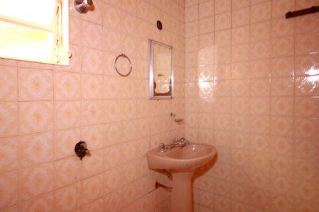 Casa à venda com 508m², 4 quartos e 2 vagasBanheiro 4