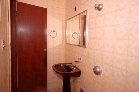 Casa à venda com 508m², 4 quartos e 2 vagasBanheiro 2