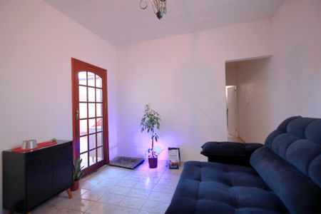 Casa à venda com 508m², 4 quartos e 2 vagasSala 1