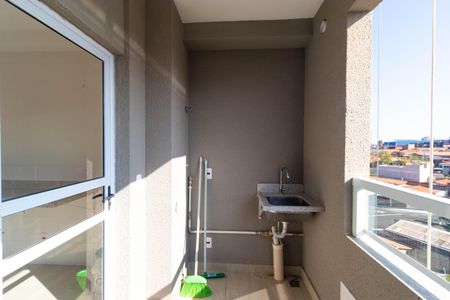 Apartamento à venda com 66m², 2 quartos e 1 vaga Apartamento à venda com 66m², 2 quartos e 1 vagaBanheiro de serviço