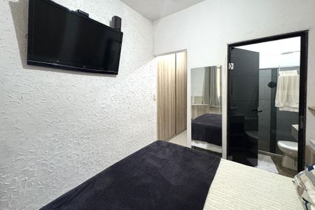 Casa à venda com 240m², 3 quartos e 3 vagasSuíte