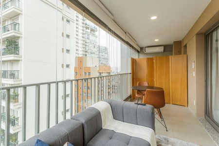 Studio à venda com 39m², 1 quarto e sem vaga Studio à venda com 39m², 1 quarto e sem vagaVaranda