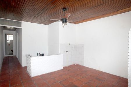 Apartamento para alugar com 120m², 3 quartos e sem vagaCozinha 