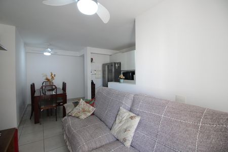 Sala de apartamento à venda com 3 quartos, 70m² em Jacarepaguá, Rio de Janeiro