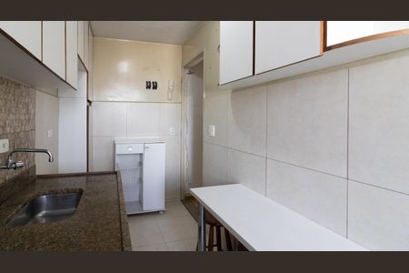 Apartamento à venda com 60m², 2 quartos e 1 vaga Apartamento à venda com 60m², 2 quartos e 1 vagaCozinha