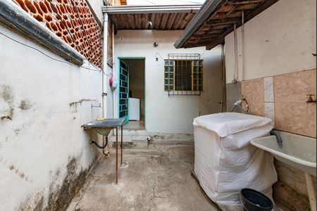 Casa à venda com 374m², 3 quartos e 1 vaga Casa à venda com 374m², 3 quartos e 1 vagaCasa 2 - Área de serviço