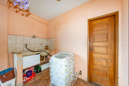 Casa à venda com 374m², 3 quartos e 1 vaga Casa à venda com 374m², 3 quartos e 1 vagaÁrea de Serviço