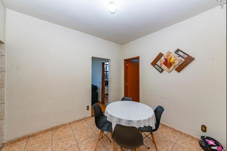 Casa à venda com 374m², 3 quartos e 1 vaga Casa à venda com 374m², 3 quartos e 1 vagaSala 1