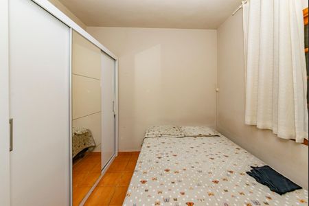 Casa à venda com 374m², 3 quartos e 1 vaga Casa à venda com 374m², 3 quartos e 1 vagaQuarto 2