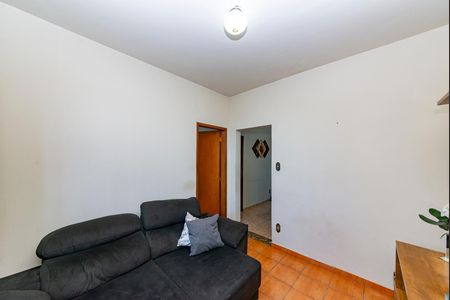 Casa à venda com 374m², 3 quartos e 1 vaga Casa à venda com 374m², 3 quartos e 1 vagaSala 2