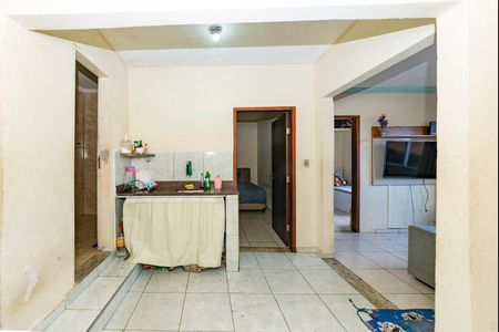 Casa à venda com 374m², 3 quartos e 1 vaga Casa à venda com 374m², 3 quartos e 1 vagaCasa 2 - Cozinha