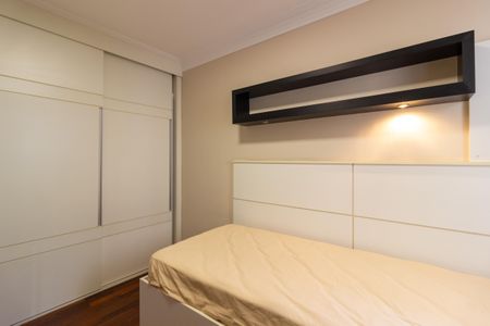 Apartamento à venda com 109m², 2 quartos e 2 vagasQuarto 2