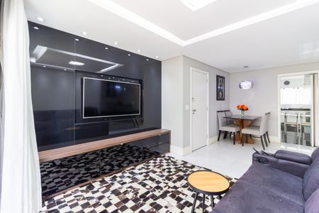 Apartamento à venda com 109m², 2 quartos e 2 vagasSala