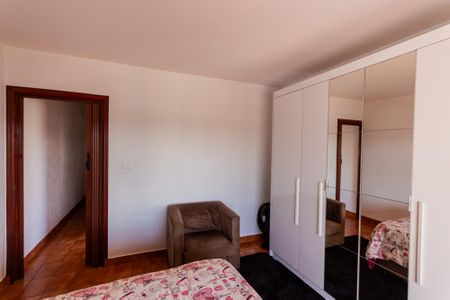 Casa à venda com 125m², 2 quartos e 2 vagasQuarto 2